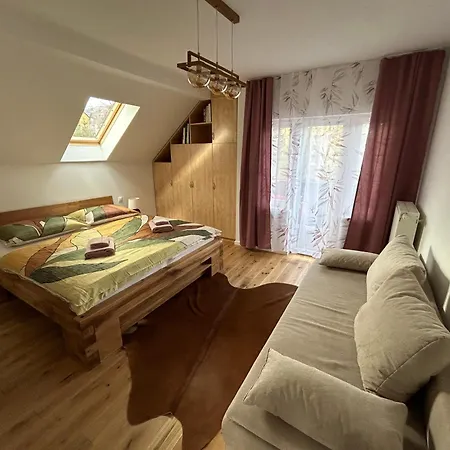 Vilka Aurora * Tatranská Lomnica