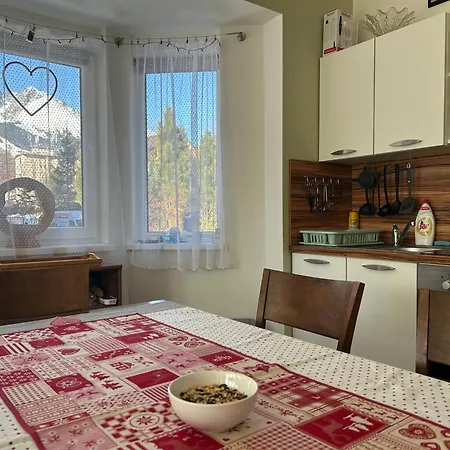 Vilka Aurora * Tatranská Lomnica